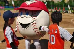 雷速体育-捷克国家队球员敢打敢拼，贡献胜利