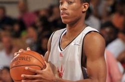 雷速体育官网首页-德罗赞稳定发挥，率猛龙获胜近在咫尺的简单介绍