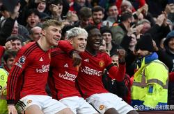 雷速体育-包含曼联备战新赛季，主帅调整阵容迎战对手的词条