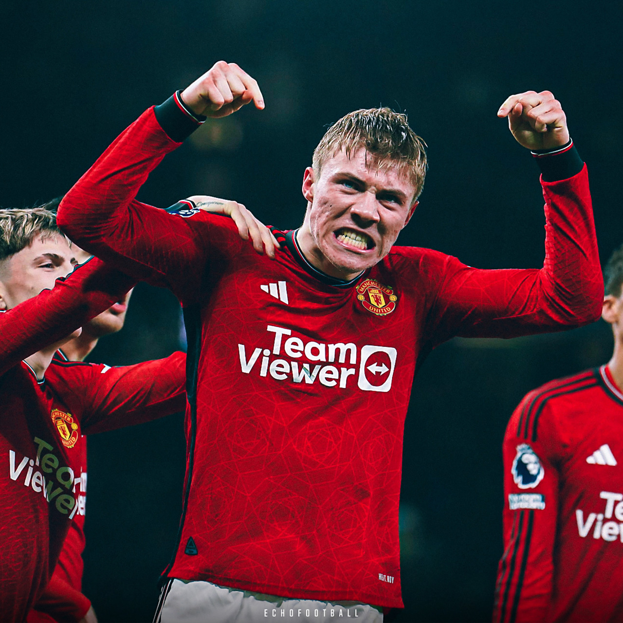 曼联再次获胜,英超榜首风光无限 曼联再次获胜,英超榜首风光无限