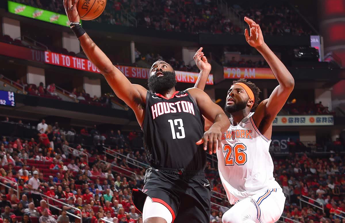 璀璨队启用新主帅,制定全新战术 璀璨队启用新主帅,制定全新战术