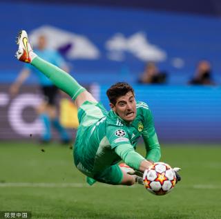 葡萄牙险胜曼城,本泽马关键制胜的简单介绍 葡萄牙险胜曼城,本泽马关键制胜的简单介绍