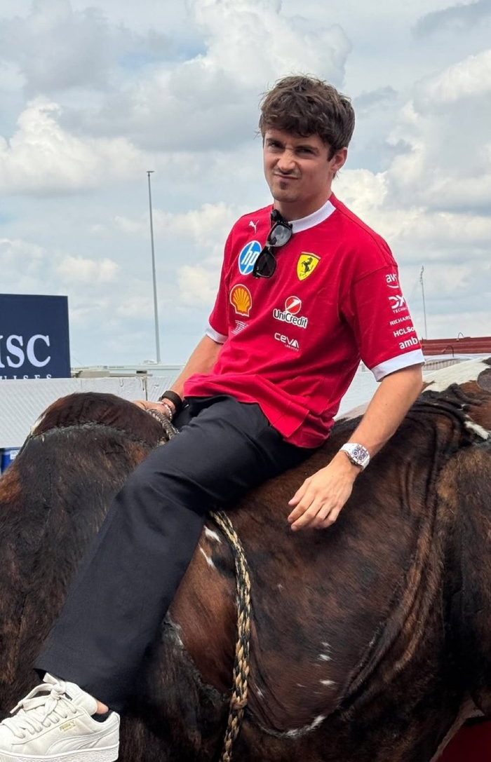 关于雷诺车队轻取红牛二队,勒克莱尔扛起全队的信息 关于雷诺车队轻取红牛二队,勒克莱尔扛起全队的信息